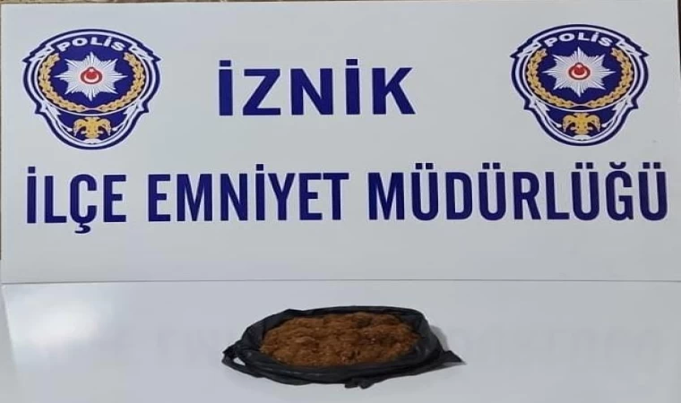 İznik’te polis ekiplerinin durdurduğu araçtan uyuşturucu çıktı
