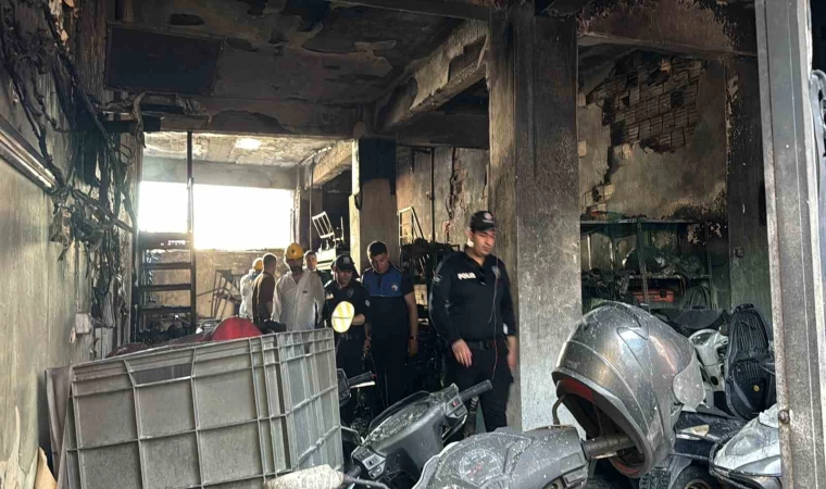 Kağıthane’de tamirhanedeki patlamada ölen gencin cenazesi Adli Tıp Kurumu’na kaldırıldı