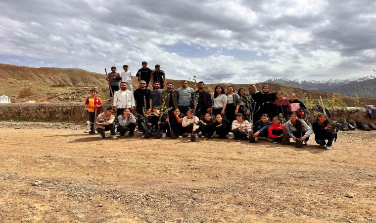 Kağızman’da 800 fidan toprakla buluştu