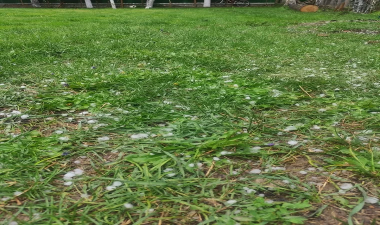 Karabük’te dolu yağışı hayatı olumsuz etkiledi