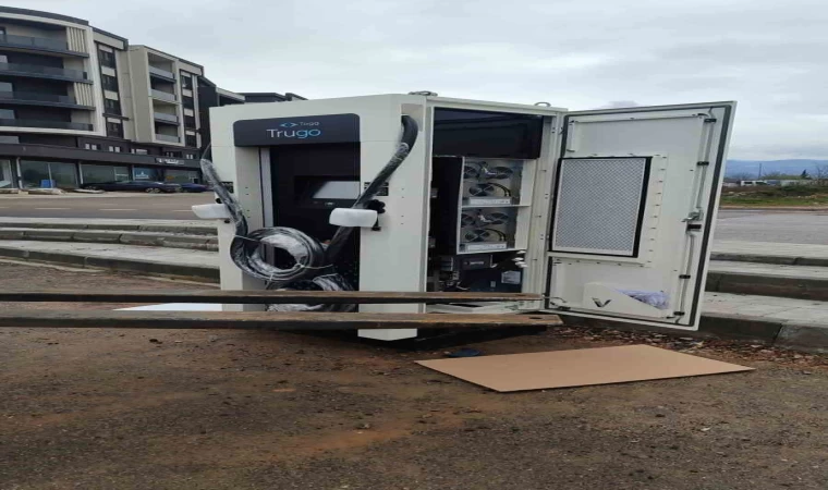 Kartepe’de çevreci ulaşım için şarj istasyonları hizmete açıldı