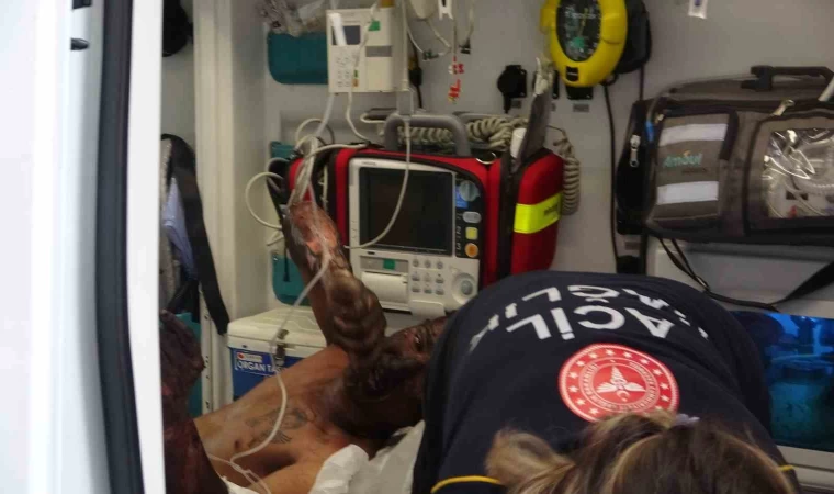 ”Korku evi”ndeki bakım sırasında çıkan yangında gerçek korkuyu yaşadılar: 3 yaralı