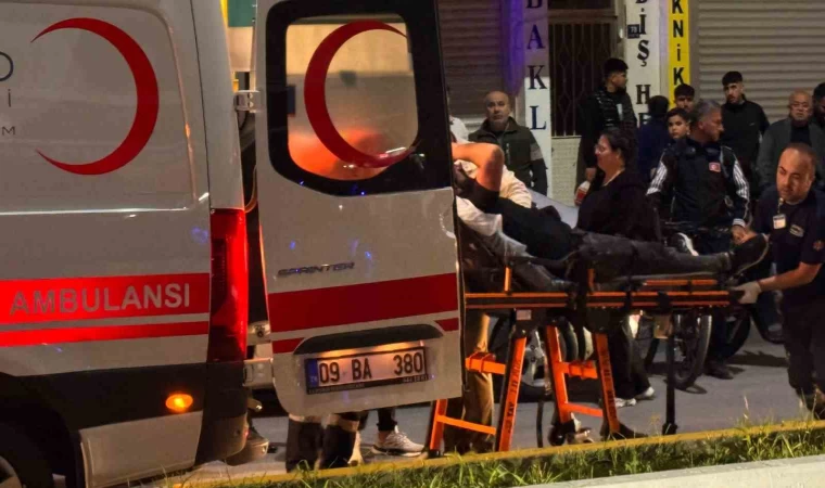 Kuşadası’nda iki grup arasında sopalı kavga