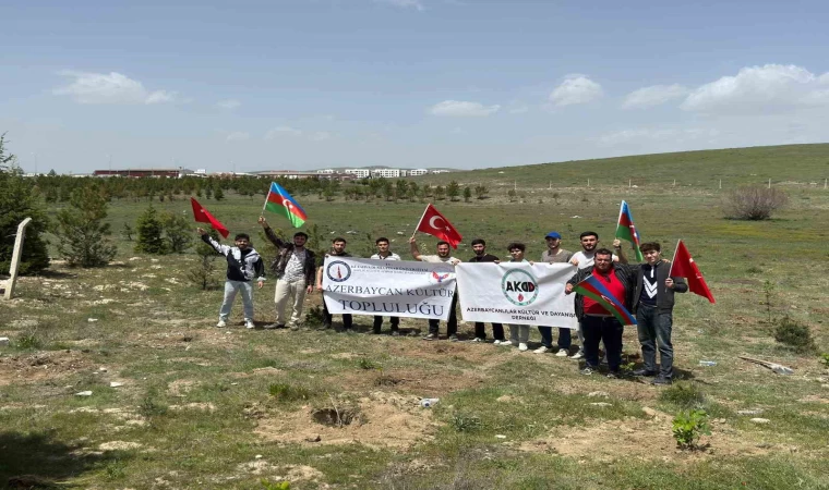 Kütahya’da Azerbaycan Ulusal Lideri Haydar Aliyev hatırasına 102 fidan dikildi