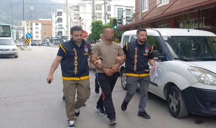 Manisa’da 13 araca zarar veren şüpheli yakalandı