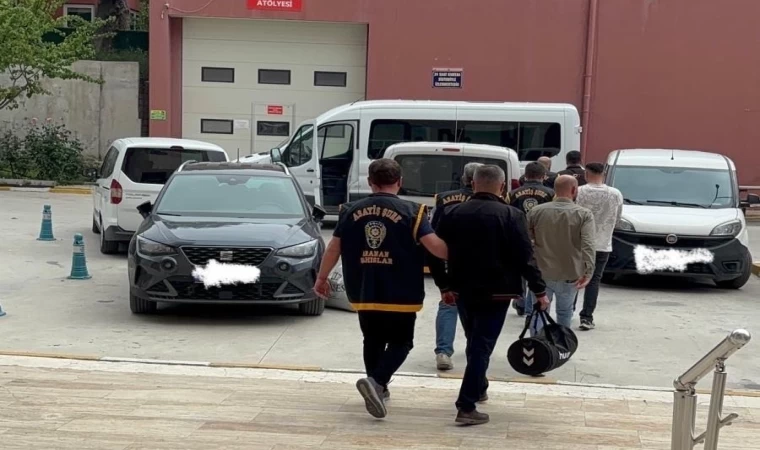 Manisa’da aranan 24 şahıs yakalandı, 16’sı tutuklandı