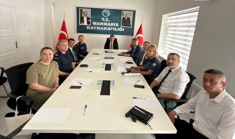 Marmaris’te yaz sezonu öncesi liman ve deniz güvenliği toplantısı yapıldı