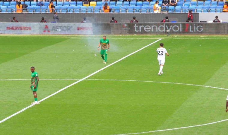 MKE Ankaragücü - Amed Sportif Faaliyetler maçı olaylı başladı