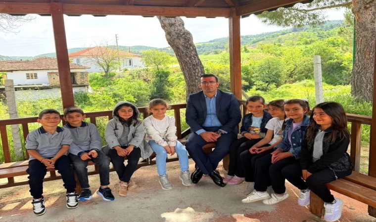 Müdür Yıldırak öğrencileri dinledi