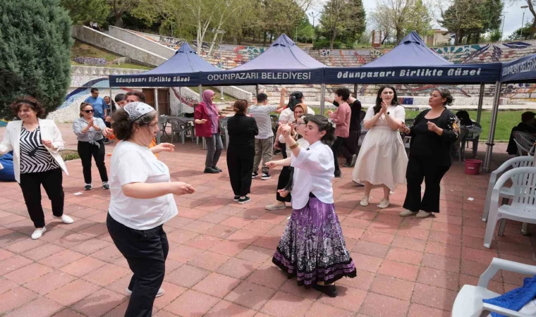 Odunpazarı Belediyesi’nden annelere özel kutlama