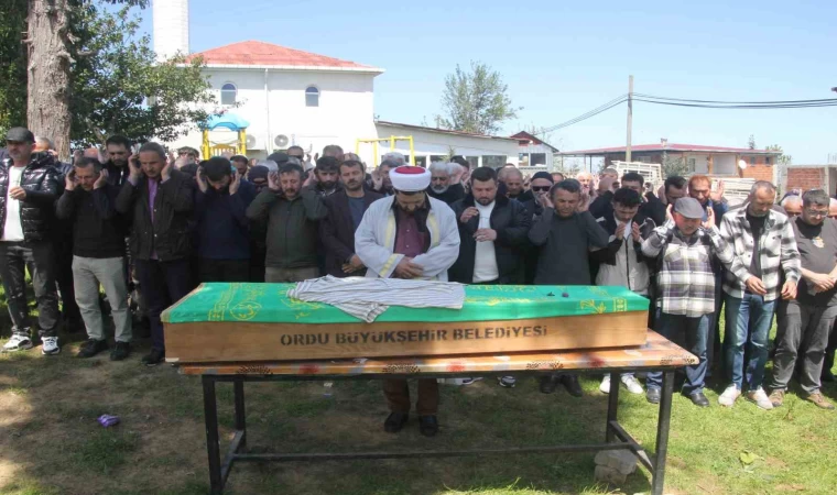 Ordu’da suda cansız bedenine ulaşılan şahıs son yolculuğuna uğurlandı