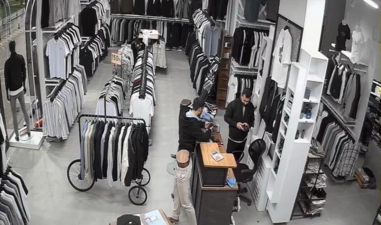 Pişkin hırsızdan 13’üncü vurgun: Eski kıyafetlerini bıraktı, yenilerini giyip gitti