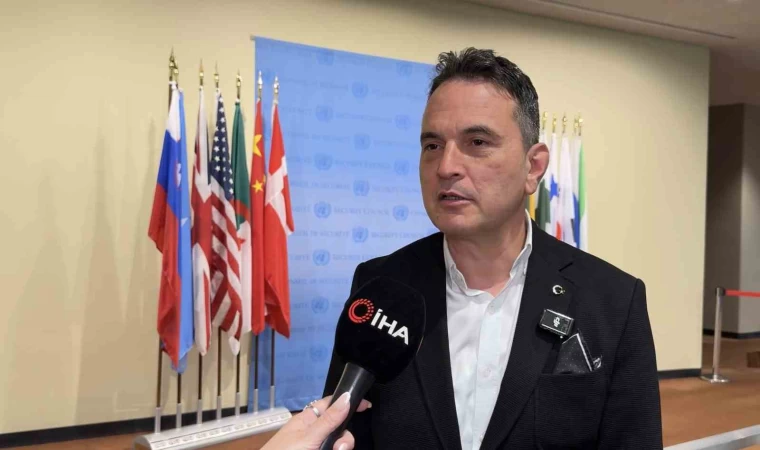 Prof. Dr. Yaprak: ”Önümüzdeki 10 yıl içerisinde organ naklinde aktif kullanılabilecek, yeni geliştirilecek bir metot beklemiyoruz”