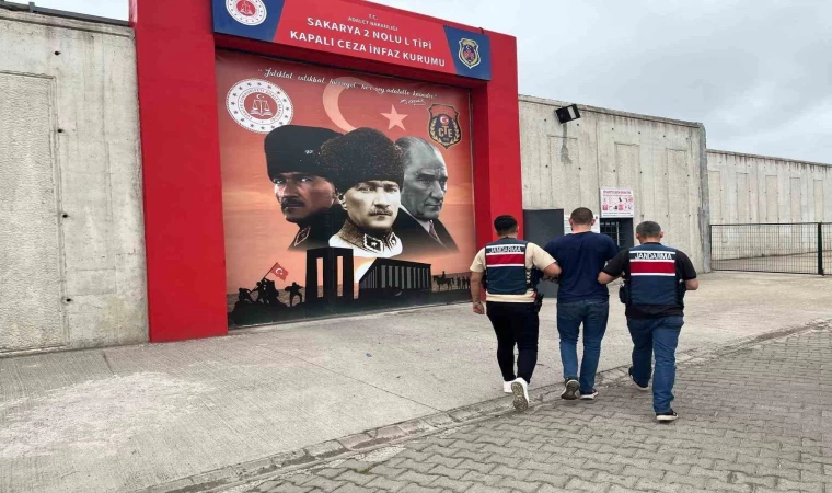 Sakarya’da 19 yıl 4 ay hapis cezası bulunan firari yakalandı