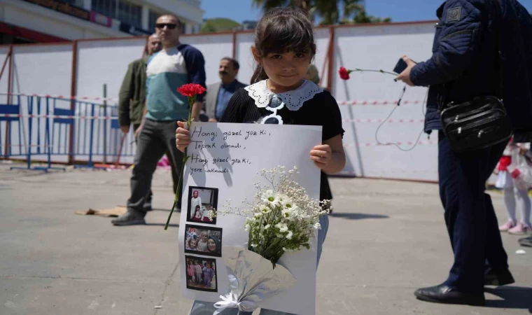 Samsun’da heyelanda hayatını kaybeden aile anıldı