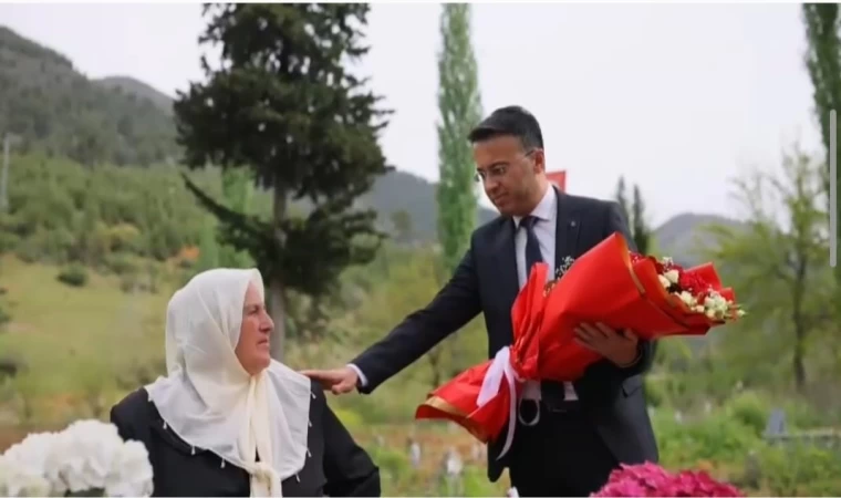Şehit annesi: ”Devletimiz oğlumun yokluğunu bana aratmamak için hep yanımda oldu”