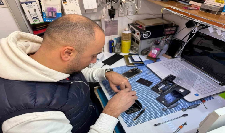 Sıfır telefon yerine tamir arttı