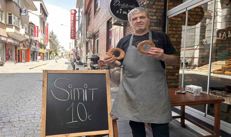 Simidi yüzde 50 indirimle 10 liraya satıyor