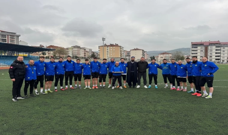 Söğütspor yönetimi, zorlu maç öncesi oyuncuların tüm alacaklarını ödedi