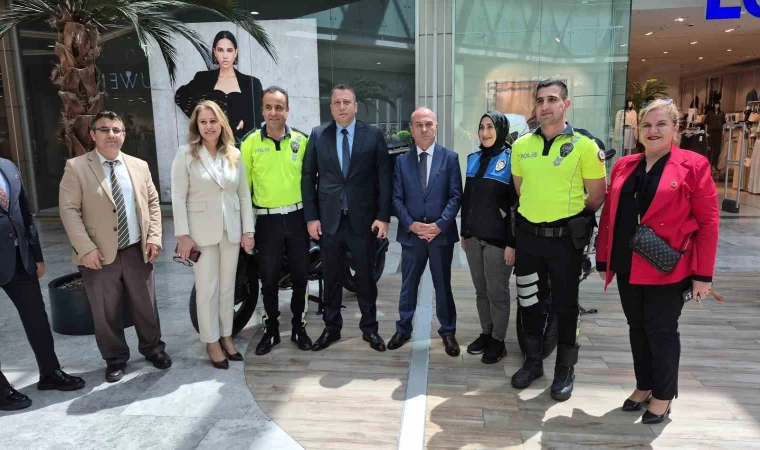 Sultangazi’de Karayolu Trafik Haftası etkinliği düzenlendi