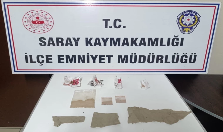 Tekirdağ’da peçeteye emdirilmiş uyuşturucu madde ele geçirildi