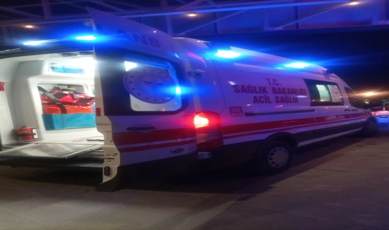 Telefonla konuşurken üzerine yıldırım düşen kadın ağır yaralandı