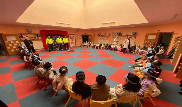 Tercan’da ”Trafik Haftası” etkinliği düzenlendi