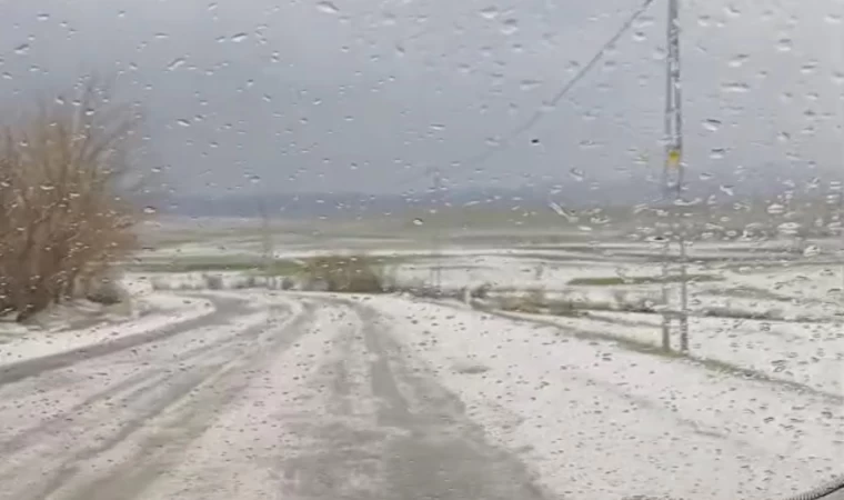 Tokat’ta ”Kar bu kadar yağmadı” diyerek o anları kayda aldı