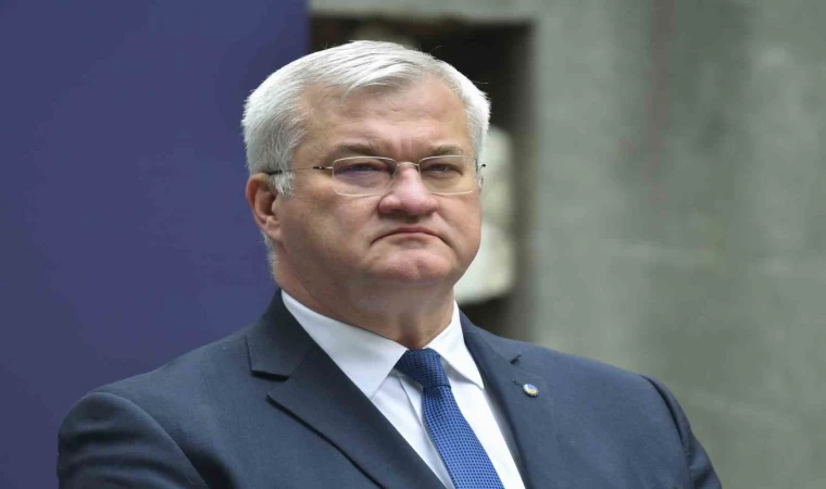 Ukrayna Dışişleri Bakanı Sybiha: ”Ukrayna pazartesi gününden itibaren en az 30 günlük ateşkese hazır”