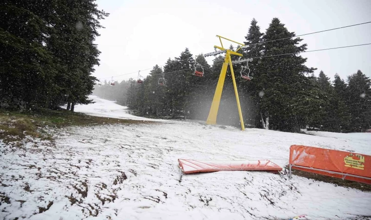 Uludağ’da mayısta kar sürprizi