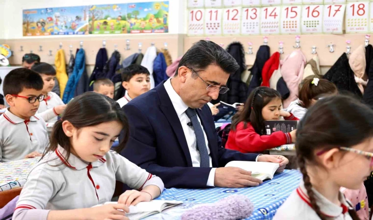 Vali Aygöl’den her hafta farklı bir okul geleneği