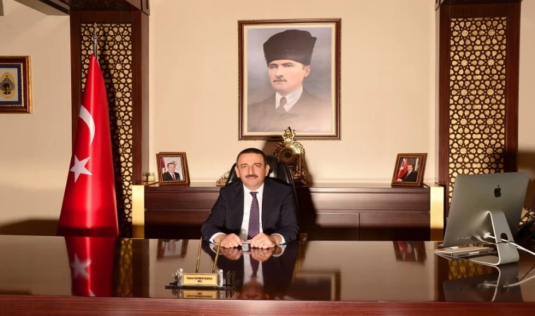 Vali Hacıbektaşoğlu’ndan Anneler Günü mesajı; ”Anne sevgisi toplumsal yapının ruhunu besleyen eşsiz bir değerdir”