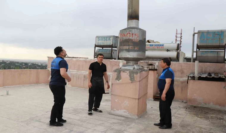 Zabıtadan pide fırınlarına baca denetimi