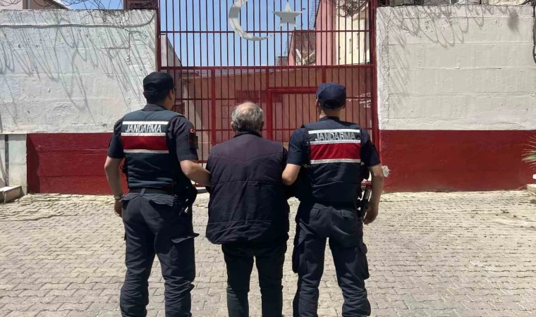 Zimmet suçundan aranan şahıs Efeler’de yakalandı