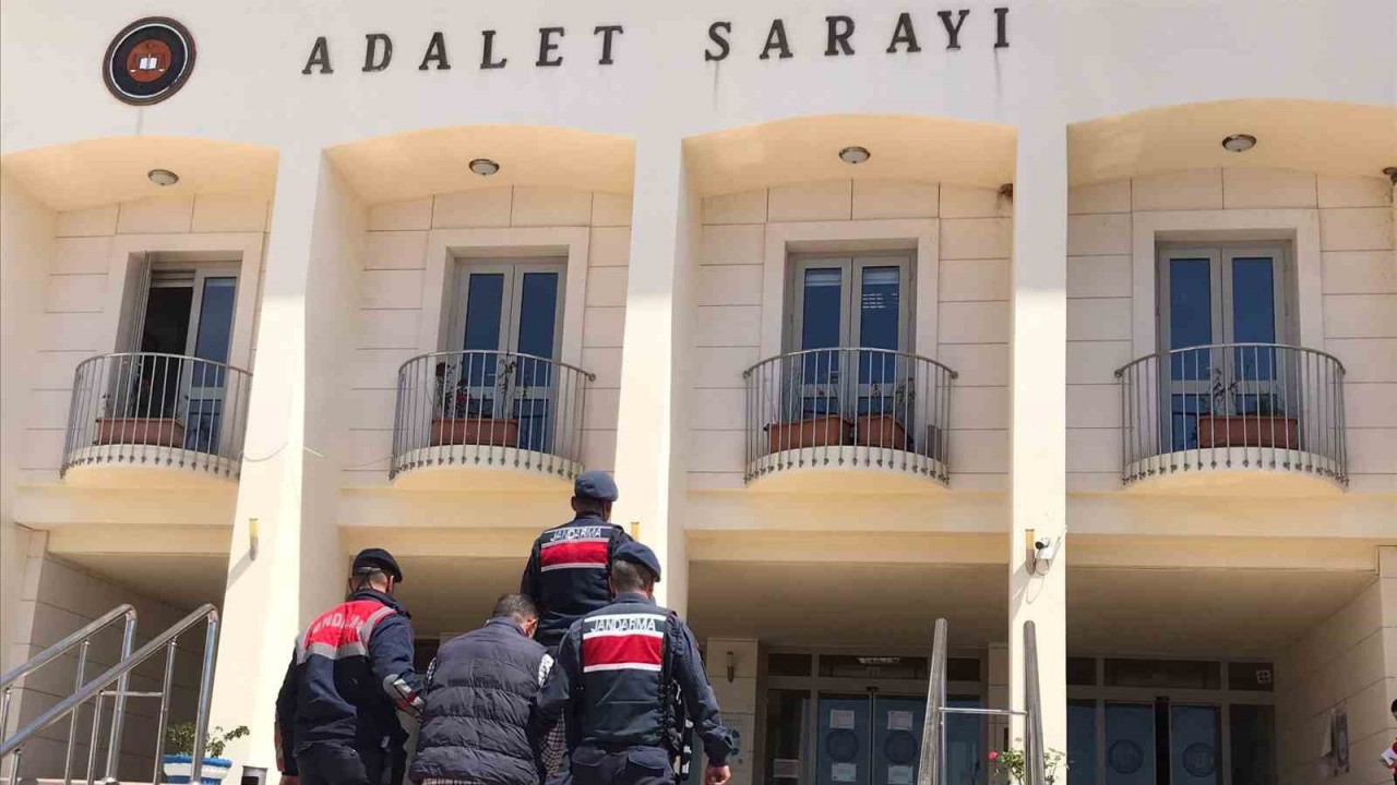 25 yıl hapis cezasıyla aranıyordu