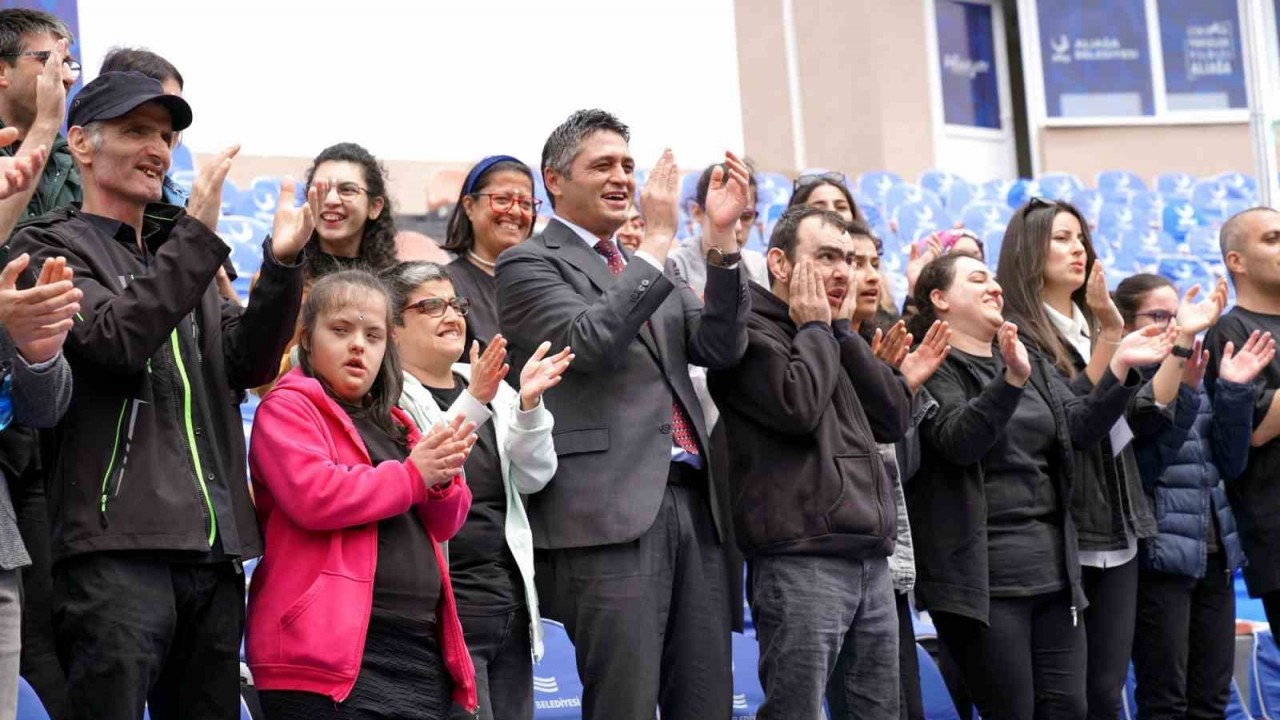 Aliağa’da hayatı paylaşmak için engel yok