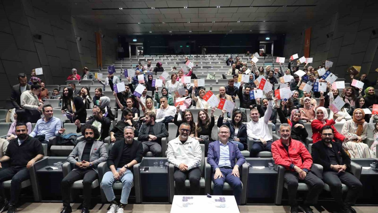 Başakşehir Yeni Medya Akademi gençleri hayallerine kavuşturuyor