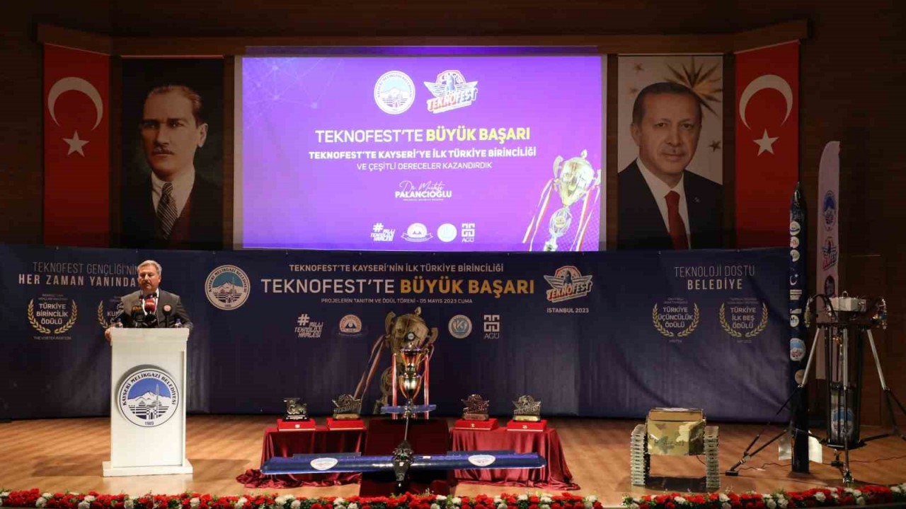 Başkan Palancıoğlu: "Teknoloji takımı kuruyoruz"