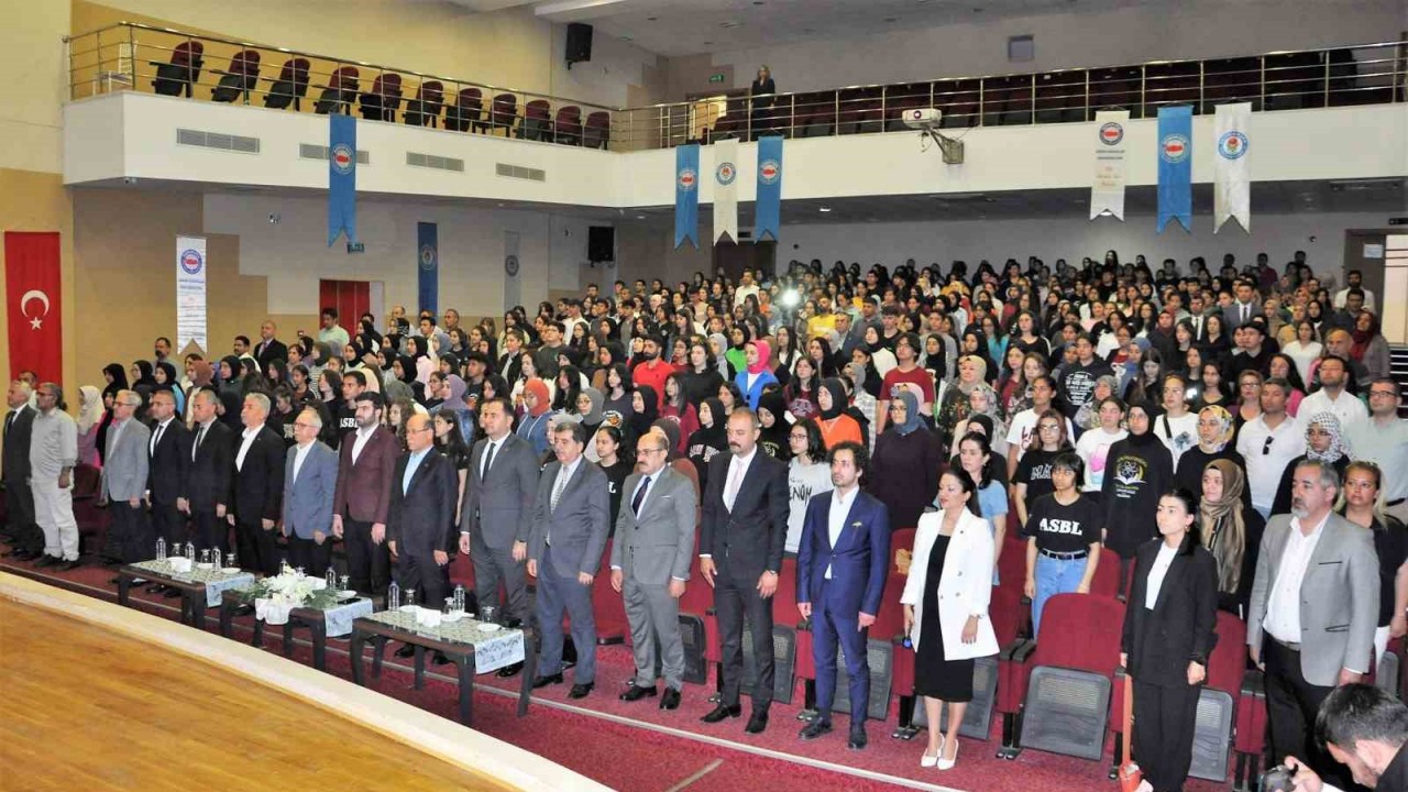 Bir Bilenle Bilge Nesil Projesinin yarışması ödülleri sahiplerini buldu