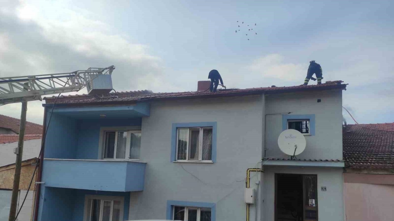 Bozüyük’te maddi hasarlı yangın