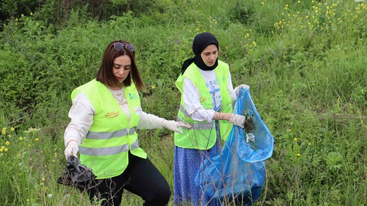 Çevreye atılan atıklar geri dönüşüme kazandırılıyor