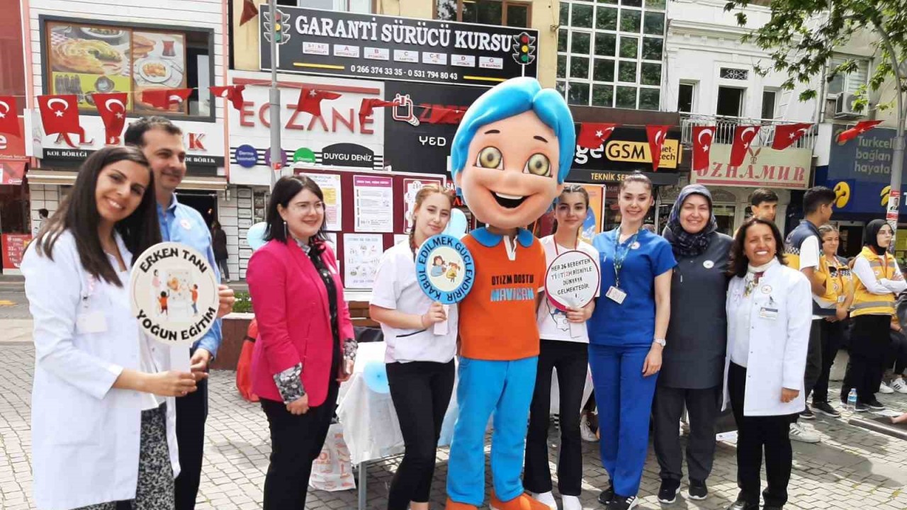 Edremit’te meydanda sağlık fuarı