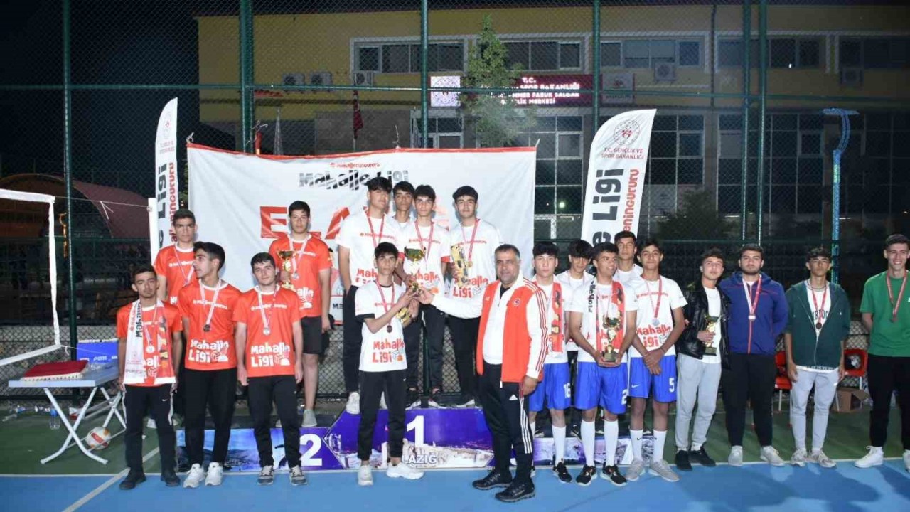 Elazığ’da mahalle ligi müsabakaları sona erdi