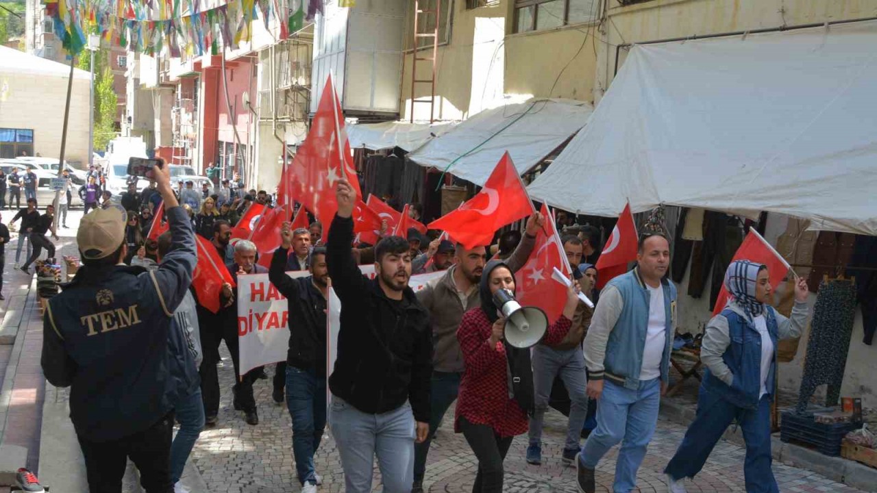 Hakkari’de annelerin evlat nöbeti 44’üncü haftada