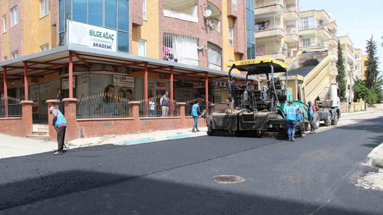 Haliliye’de asfalt atağı