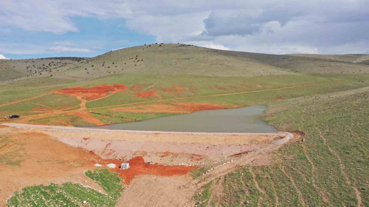 Hüyük’te HİS göleti yağışlarla suyla doldu