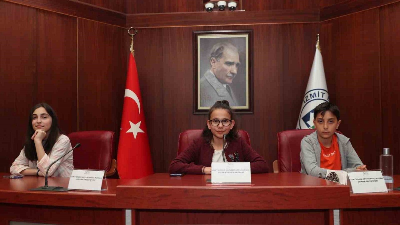 İzmit Çocuk Meclisi ilk genel kurulunu yaptı