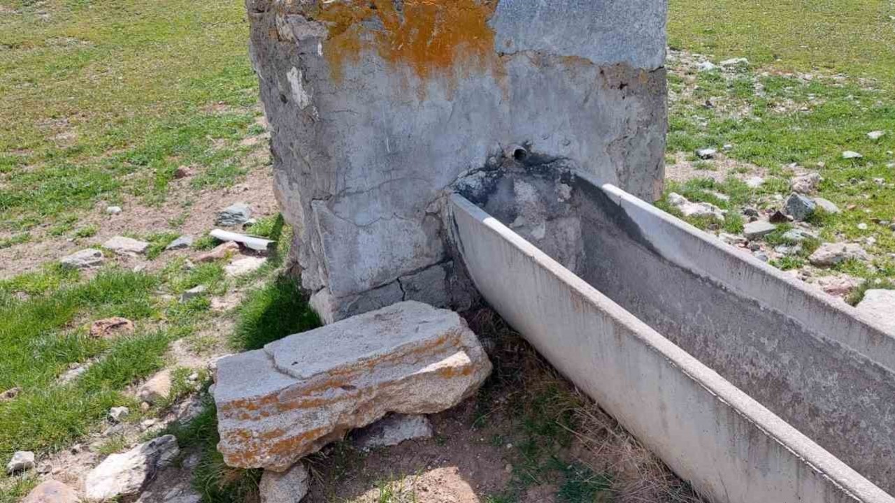 Kırka’da hayvanlar susuz kalmayacak