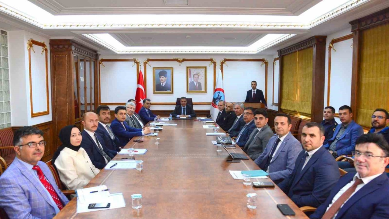 Kırşehir’de seçim güvenliği toplantısı yapıldı