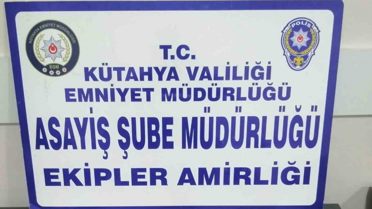 Kütahya’da çay ocağından para çalan şahıs suçüstü yakalandı